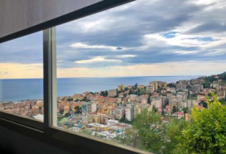 SANREMO three-room apartment with panoramic terrace